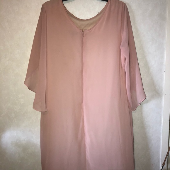 Dress - Picture 2 of 6